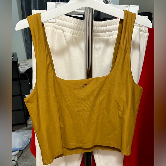 Fabletics Tank - Picture 2 of 2